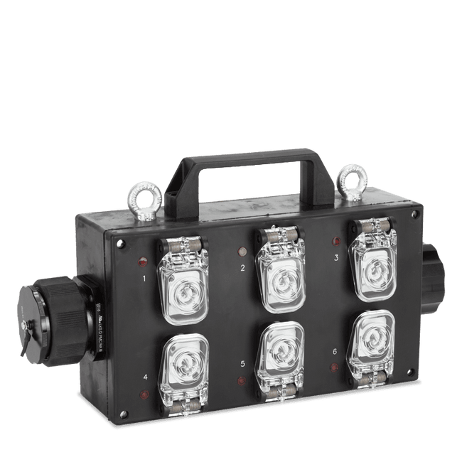 LKS19 IN/OUT Weatherproof Power Box (6X Powercon Output)