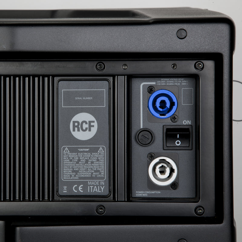 Active 1400W Dual 8" 2-Way Line Array