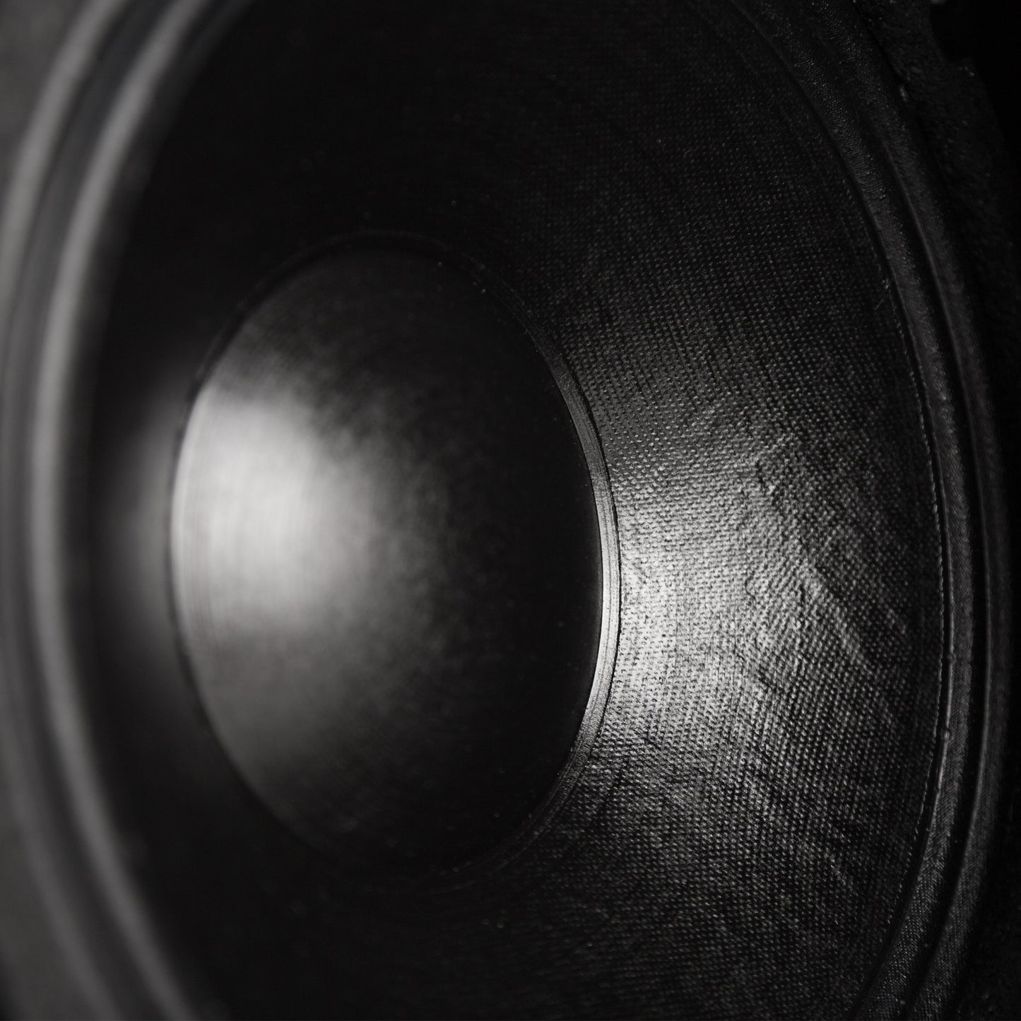 Active 2200W Dual 10" Compact 2-Way Line Array