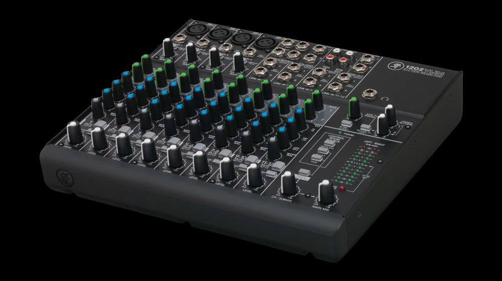 Mackie 1202VLZ4 12-channel Compact Mixer