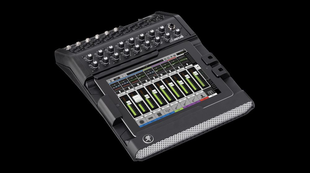 Mackie DL1608 16-channel Digital Live Sound Mixer w/ iPad Control Lightning